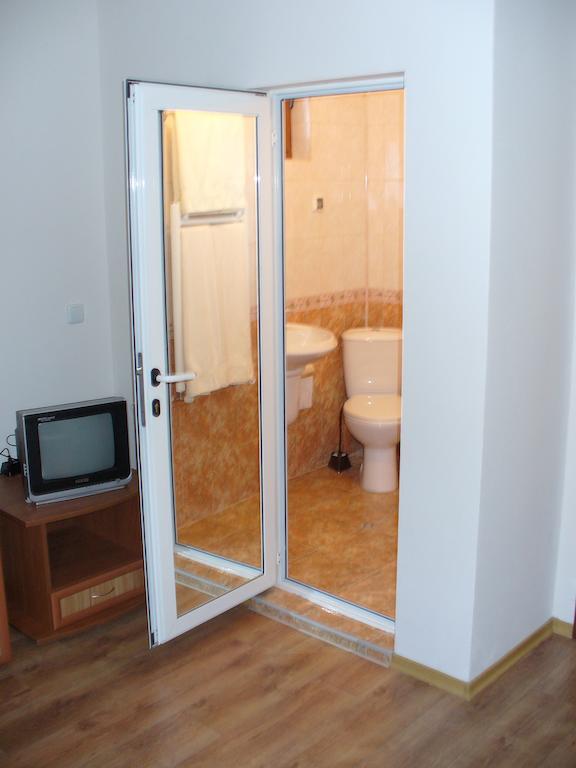 Guest House Alfa Daniel Balkanets  Room photo